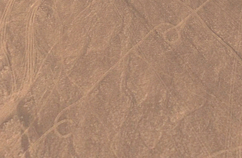 Загадочные линии под песками Египта